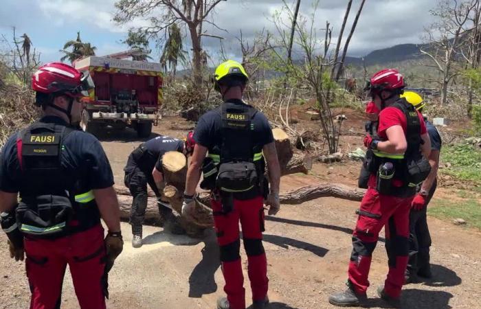 firefighters from Hauts-de-France providing reinforcement in Mayotte after the passage of cyclone Chido