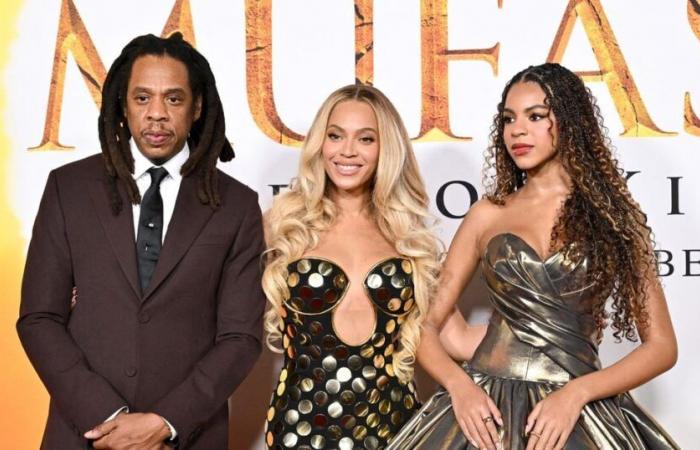 While Beyoncé and her daughter Blue Ivy shine at a big show, Jay-Z sinks deeper and deeper into her…