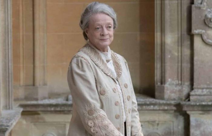 a tribute in Downton Abbey 3 – Paris Select