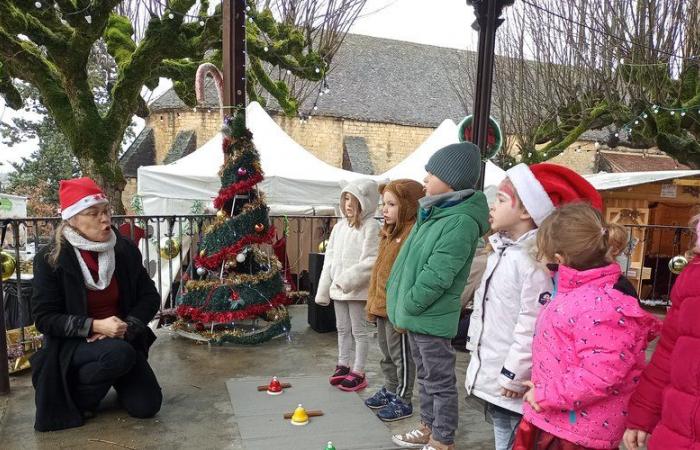 Gourdon. Musical awakening at the bandstand