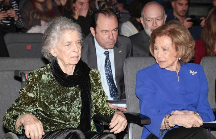 Queen Sofia out after Christmas with Princess Irene at a concert of recycled musical instruments