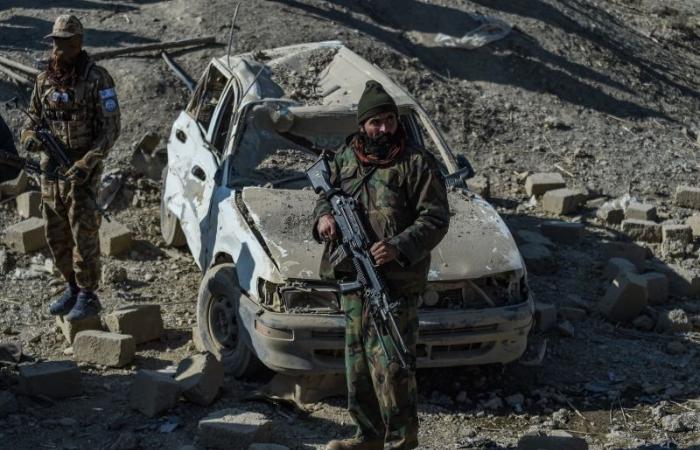 Pakistani paramilitary killed in clashes with Afghan forces