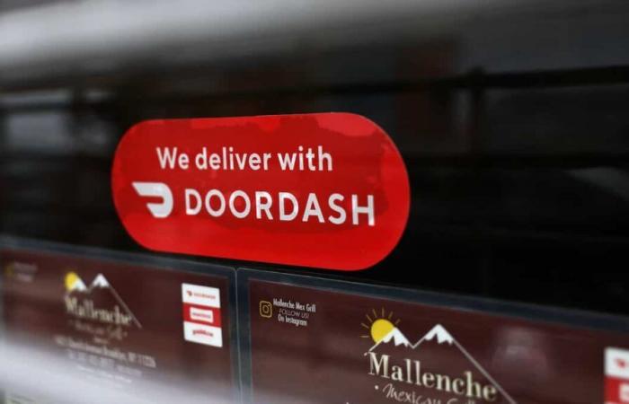 DoorDash driver rams into house, flees without delivering food