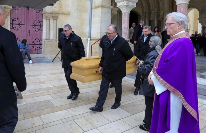 Funeral of Maïté: “Eat, drink and sing in her honor, adishatz!”