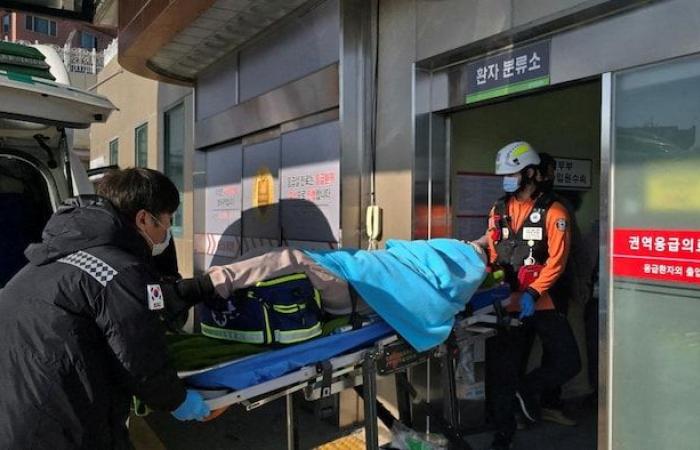 At least 62 dead in South Korea plane crash