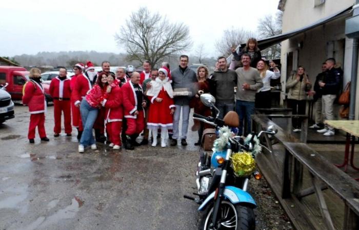 Biker Santas traveled through Lot-et-Garonne in the rain to distribute gifts