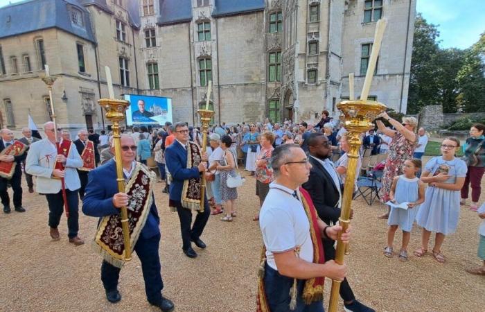 The diocese of Eure opens a holy year with a procession in Évreux