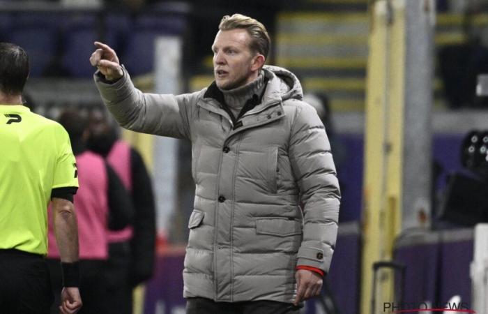 Beerschot coach Kuyt sets high standards for winter mercato: “I hope for that” – Football News