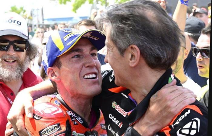 Aprilia concludes “part of its history” with the departure of Espargaró