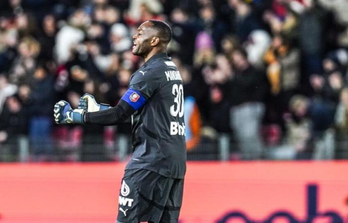 Mandanda would have made his decision, in view of the arrival of Samba