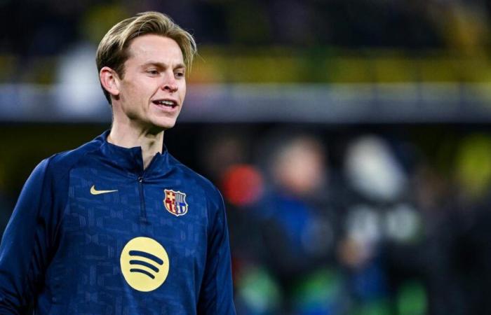 Frenkie de Jong causes headaches at FC Barcelona