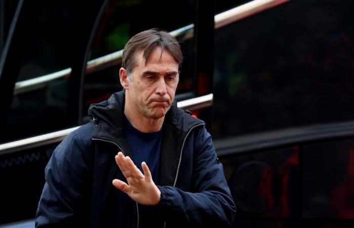 Julen Lopetegui hands star shock first start as one of five West Ham changes for Liverpool