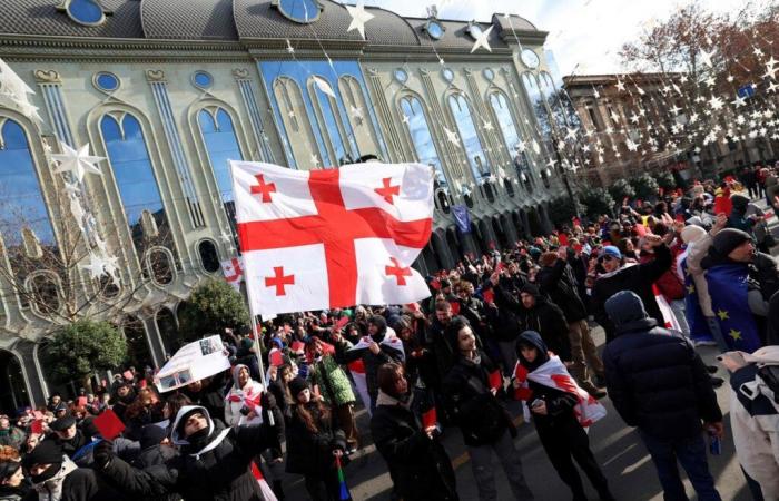 the new president Kavelashvili invested, Zourabichvili claims to be the “only legitimate president”