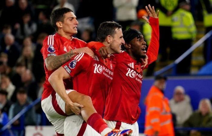 Nottingham Forest dominates Everton and climbs to 2nd place, Tottenham hangs on