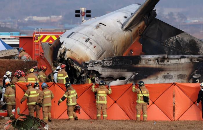 of the radar and landing gear folded