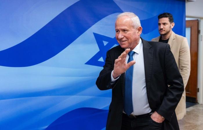 Breaking with Netanyahu and his coalition, Dichter supports state investigation into October 7