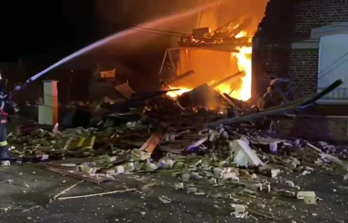 An explosion blows up a house in the town of Tergnier and leaves one seriously injured, an “investigation into deliberate destruction” has been opened