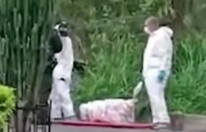 They find a dismembered body in a container in Commune 4 of Medellín