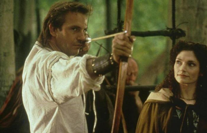 Kevin Costner crushes the competition on TF1