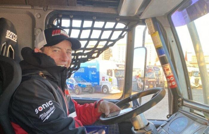 Interview. Two friends from Flers will take on the Dakar tracks at the wheel of their truck