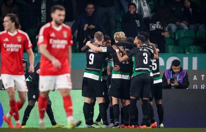 Sporting wins 'eternal derby' and returns to the lead of the championship