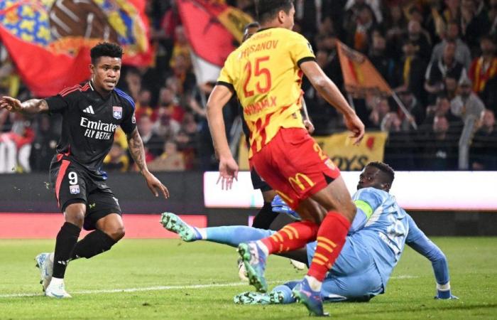 RC Lens Mercato: the Sang et Or made an offer for an OL player