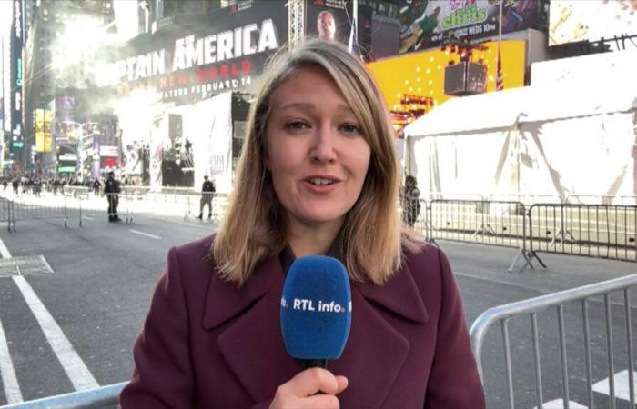 Snipers placed on roofs: New York police deployed in Times Square for the transition to the year 2025