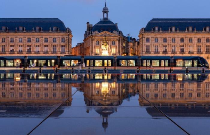 Transport in Bordeaux on New Year's Eve