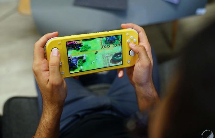 Nintendo Switch Lite hits lowest price for New Year at AliExpress