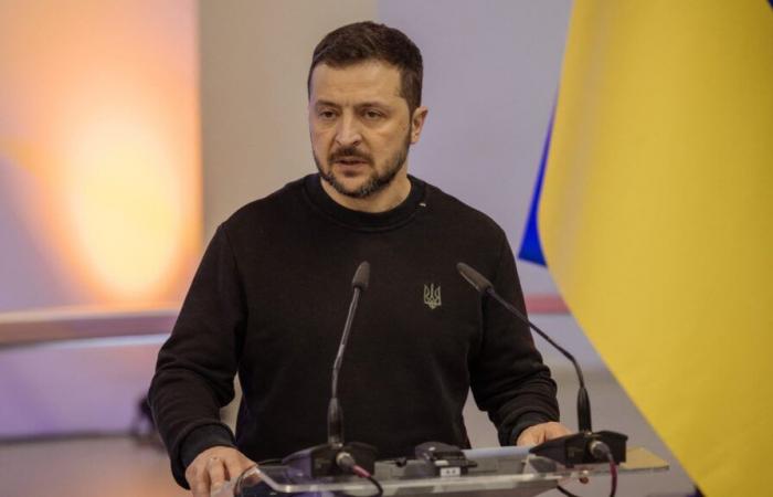 For Zelensky, Ukraine must fight on the “battlefield” in 2025 and at the “negotiation table”