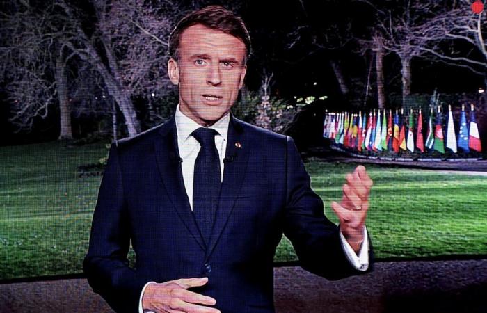 Macron sends his best wishes to the French in the hope of turning the page on dissolution