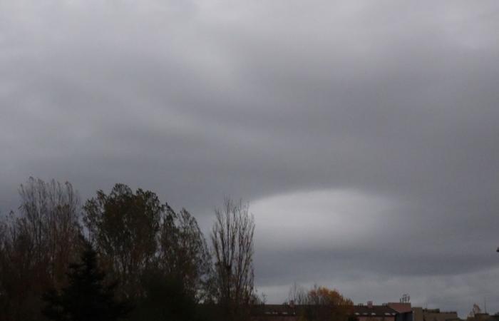 Weather report. What is the weather in Hauts-de-France for this Tuesday, December 31?