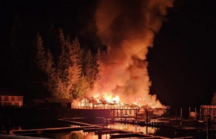 Fire destroys Telegraph Cove boardwalk on Vancouver Island