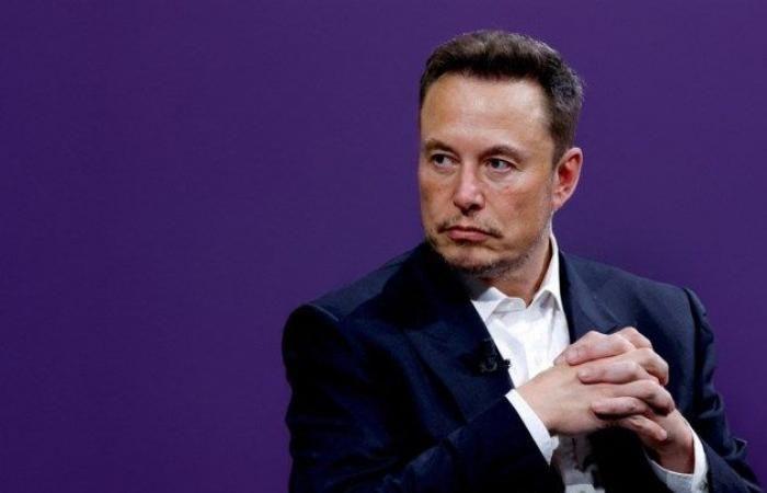 Elon Musk changes his name from X to cryptocurrency