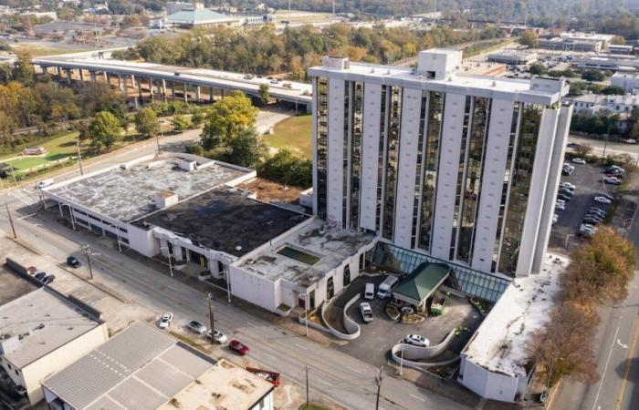 Implosion set New Year’s Day for Middle Georgia hotel that was star of Macon skyline