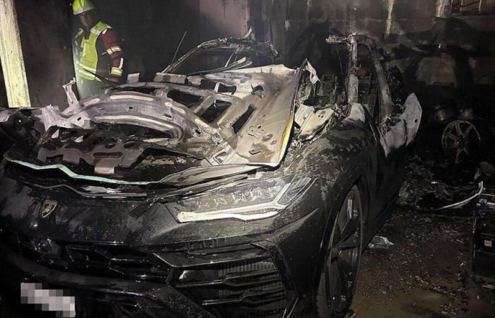 Aargau: Lamborghini on fire in a garage causes major damage