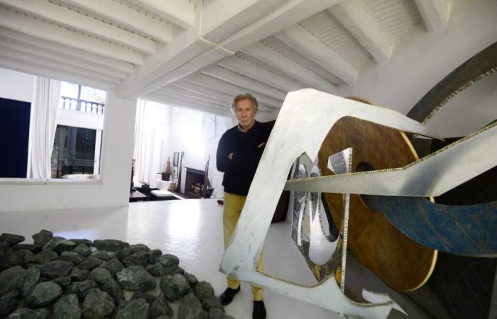 “The desire to create”: based in the Var, the visual artist Bernar Venet opens his doors to us