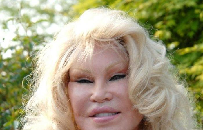 Jocelyn Wildenstein dead: ‘Catwoman’ socialite known for extreme plastic surgery dies aged 84