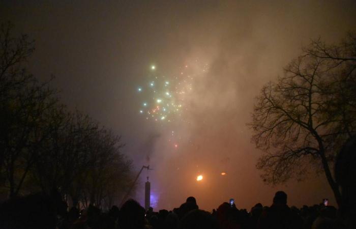 Relive the return of the fireworks on December 31 in Bourges in photos and videos