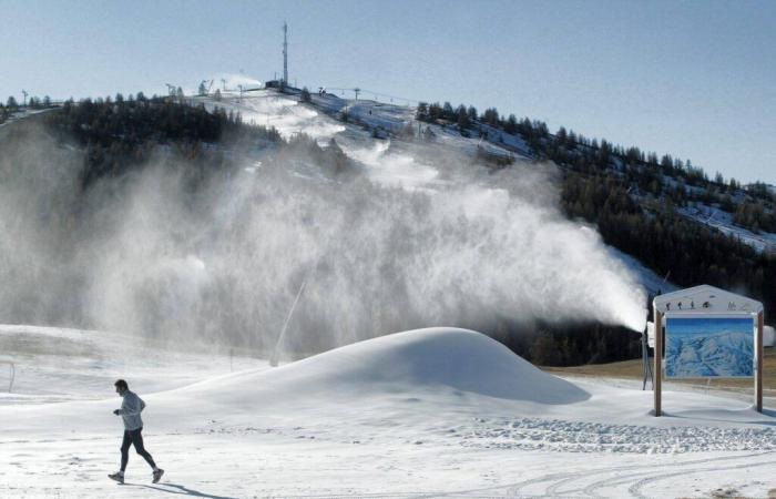 “The carbon impact of the production of artificial snow is negligible”: this professional defends the adaptation of resorts to the lack of snow