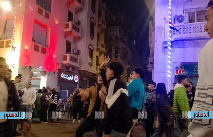 Crowds and festive atmosphere in the streets of Korba on New Year’s Eve (photos)