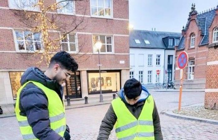 Muslim community Ahmadiyya Muslim starts the new year with a major clean-up campaign in the streets of Lier (Lier)