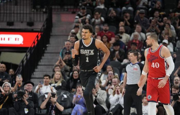 San Antonio vs. Los Angeles, Final Score: Spurs end year with convincing blowout of Clippers, 122-86