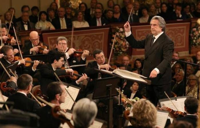 Muti’s New Year’s Eve concert in Vienna, ‘peace, brotherhood and love’ – Last hour