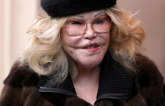 The “cat woman”, Jocelyne Wildenstein, dies at 79