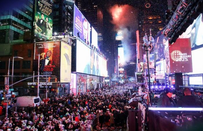 New Year 2025: from Paris to New York, the most beautiful images of celebrations around the world