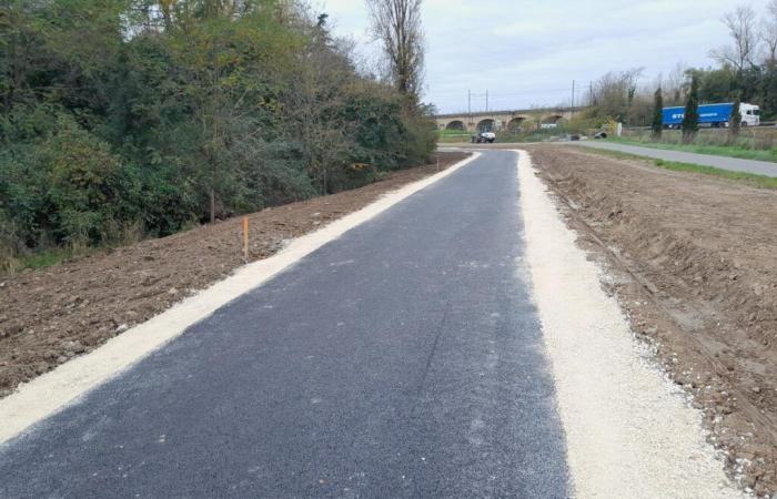 the cycle path from Saint-Macaire to Langon will be in service from March