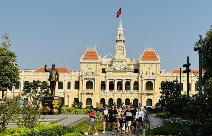 Ho Chi Minh City welcomes the first international tourists of 2025