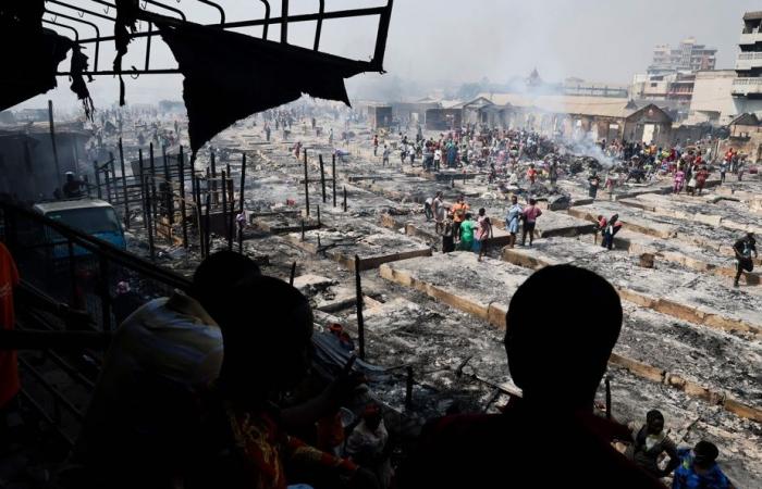 Ghana | Huge fire destroys main second-hand clothing market