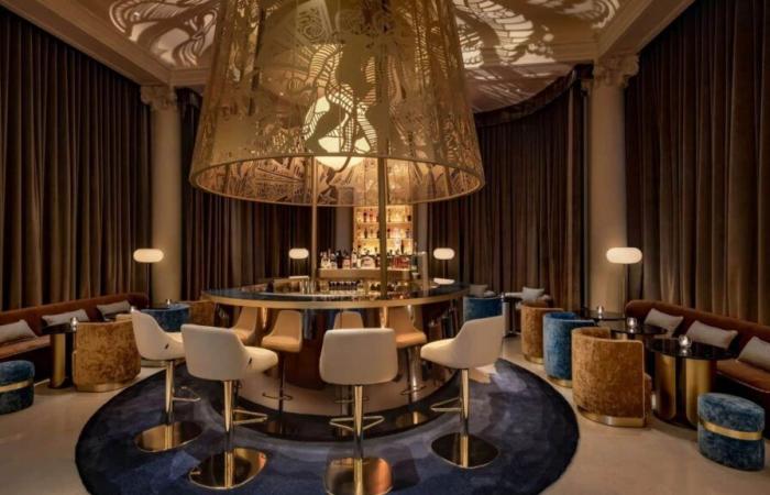 A star-studded Dry January at the Ritz Bar – Paris Select